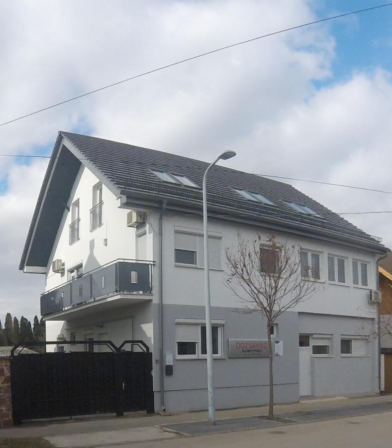Dozsahaz Hotel Zalaegerszeg Exterior foto